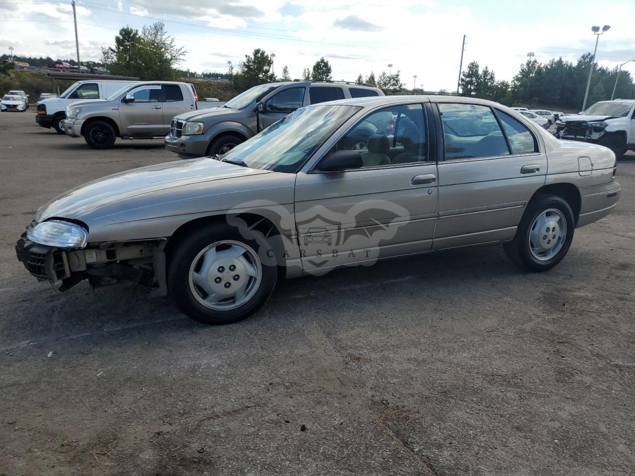 Chevrolet Lumina BASE 3.1L 6 1999
