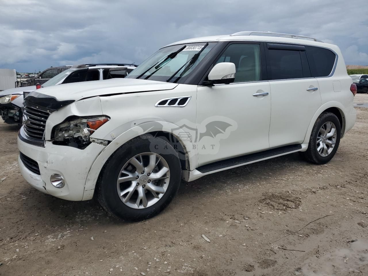 Infiniti QX56 5.6L 8 2011