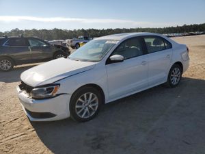 Volkswagen Jetta SE 2.5L 5 2012