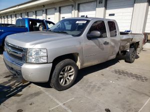 Chevrolet Silverado 1500 C1500 4.8L 8 2007