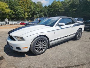 Ford Mustang 3.7L 6 2012
