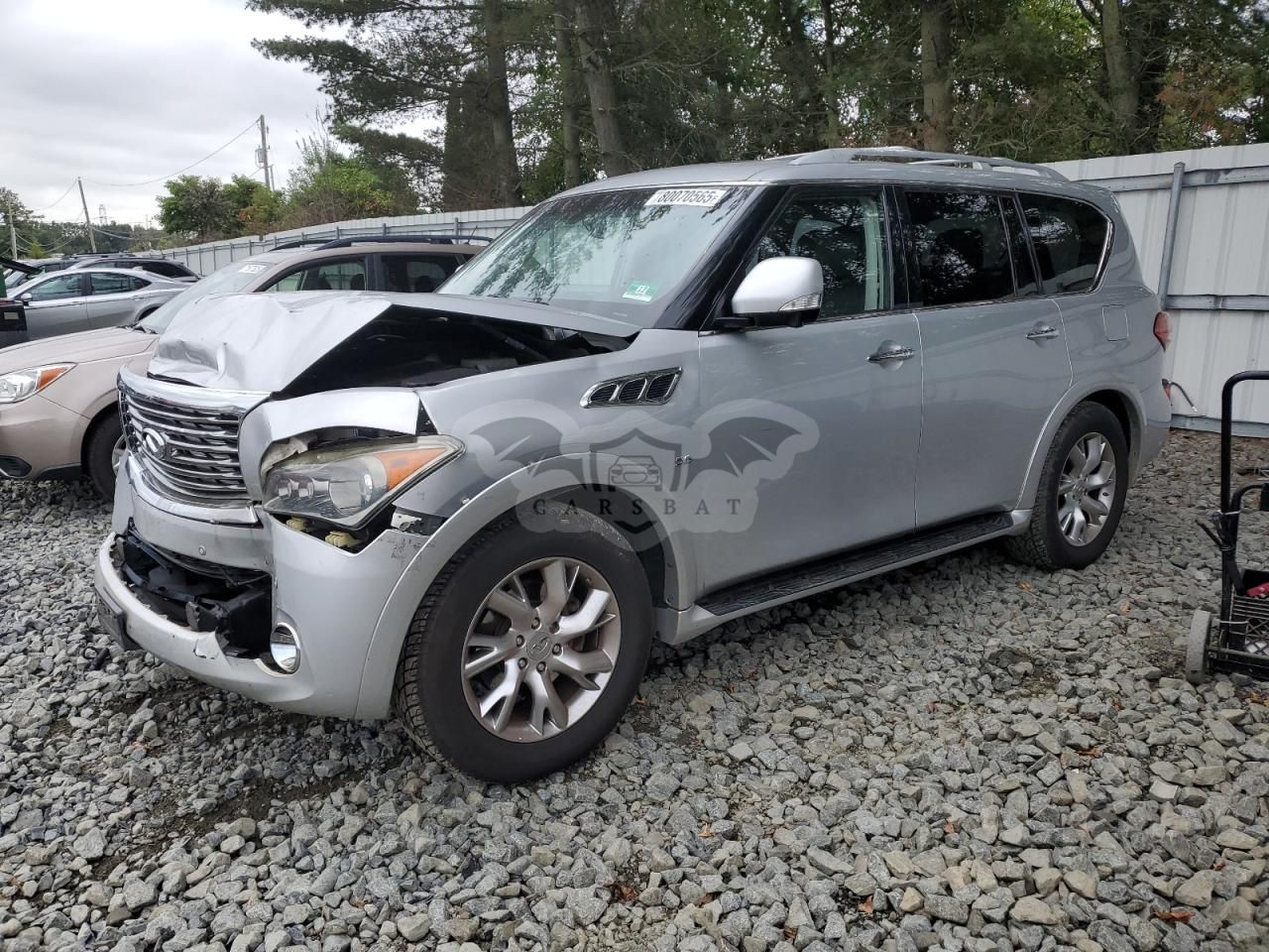 Infiniti QX80 5.6L 8 2014