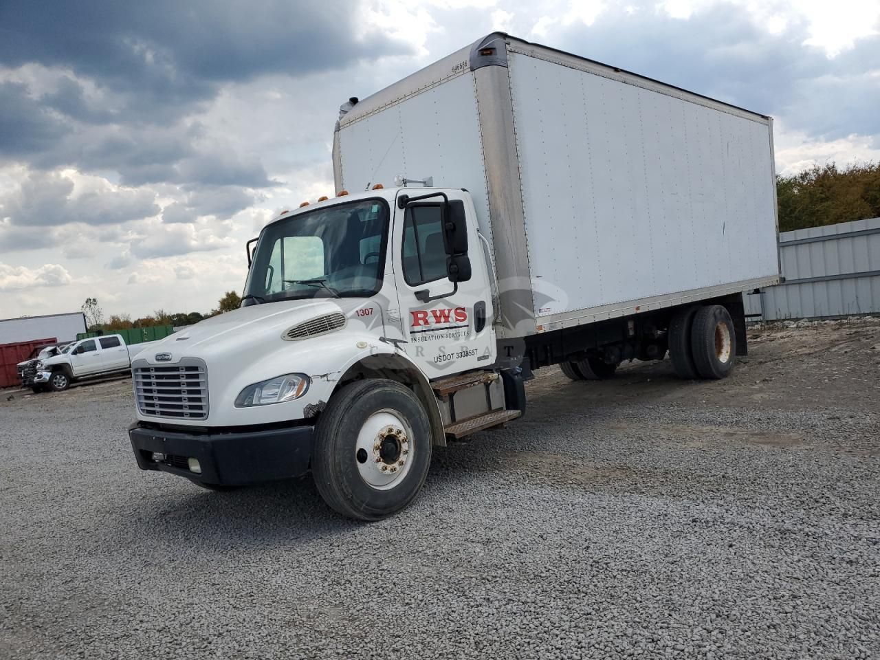 Freightliner Business Class M2 106 MEDIUM DUTY 6.7L 6 2012