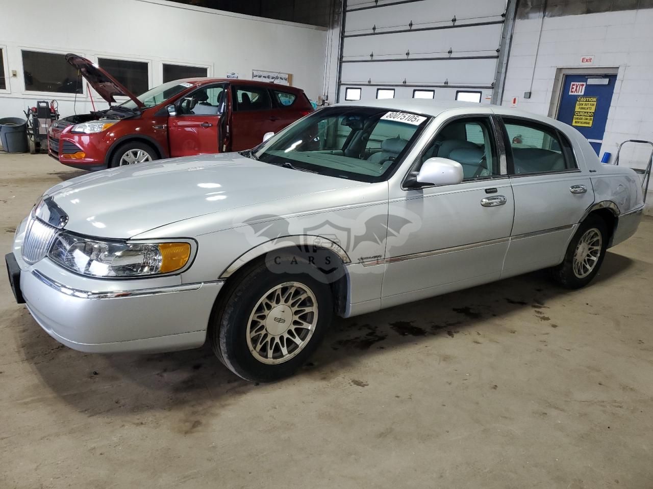 Lincoln Town Car SIGNATURE 4.6L 8 2002