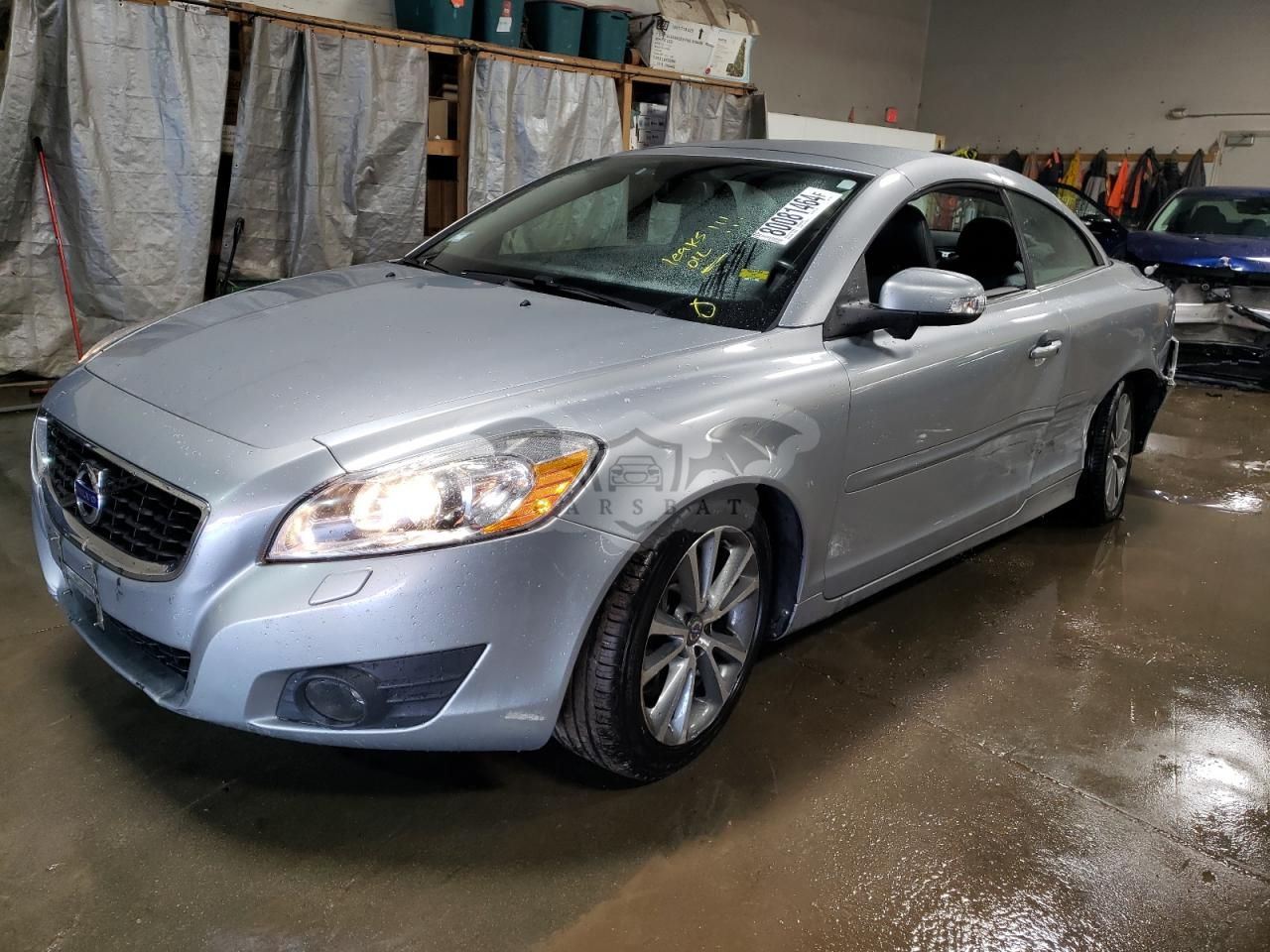 Volvo C70 T5 2.5L 5 2011