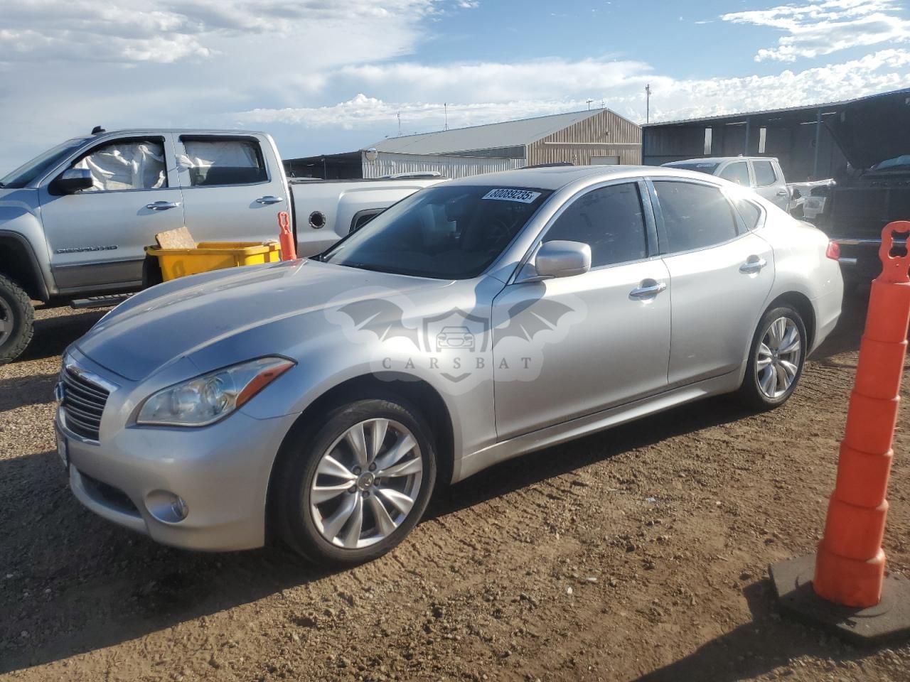 Infiniti M37 X 3.7L 6 2011