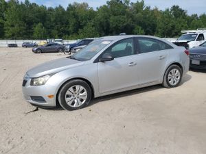 Chevrolet Cruze LS 1.8L 4 2012