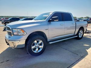 RAM 1500 SLT 5.7L 8 2014