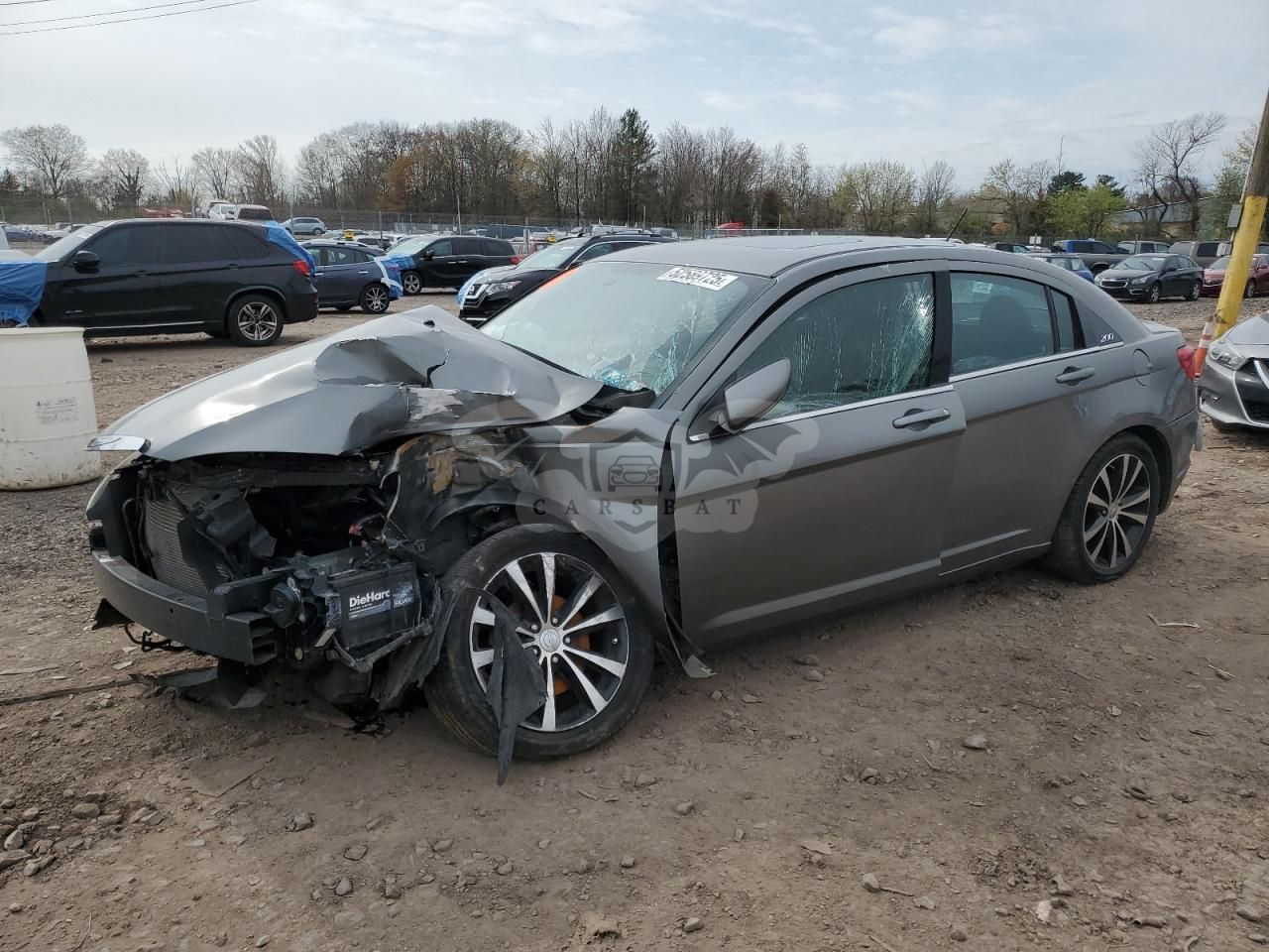 Chrysler 200 TOURING 2.4L 4 2013