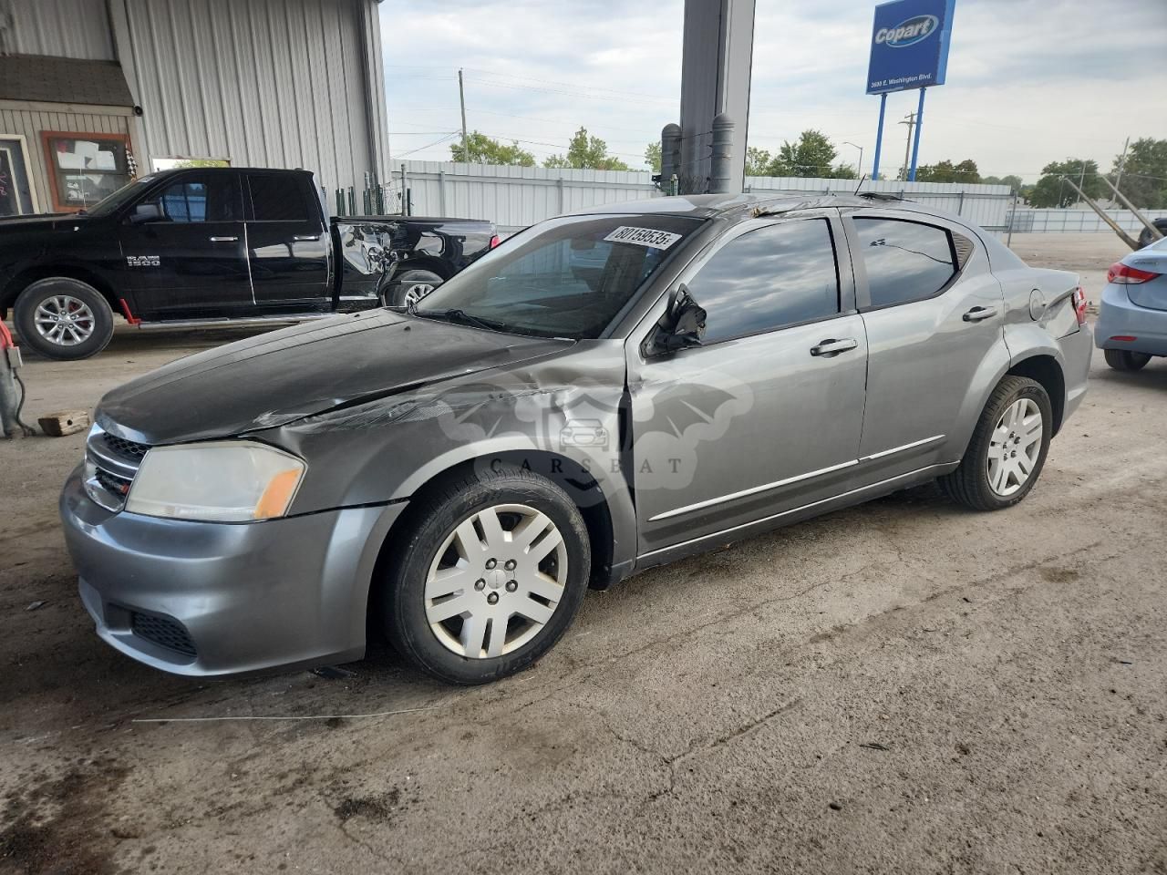 Dodge Avenger SE 2.4L 4 2012