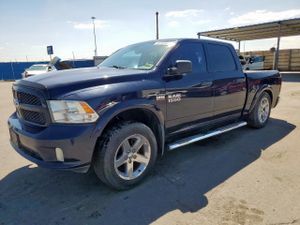 RAM 1500 ST 5.7L 8 2014