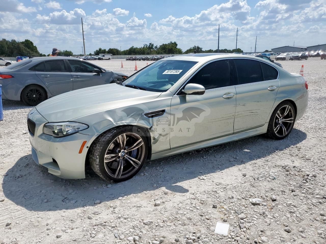 BMW M5 4.4L 8 2013