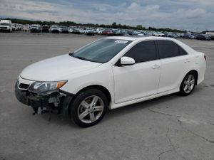 Toyota Camry L 2.5L 4 2014