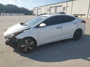 Hyundai Elantra SE 1.8L 4 2015