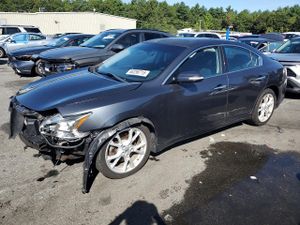 Nissan Maxima S 3.5L 6 2012
