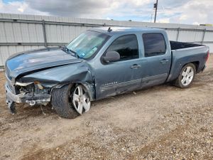 Chevrolet Silverado 1500 C1500 LS 4.8L 8 2011