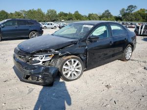 Volkswagen Jetta BASE 2.0L 4 2014