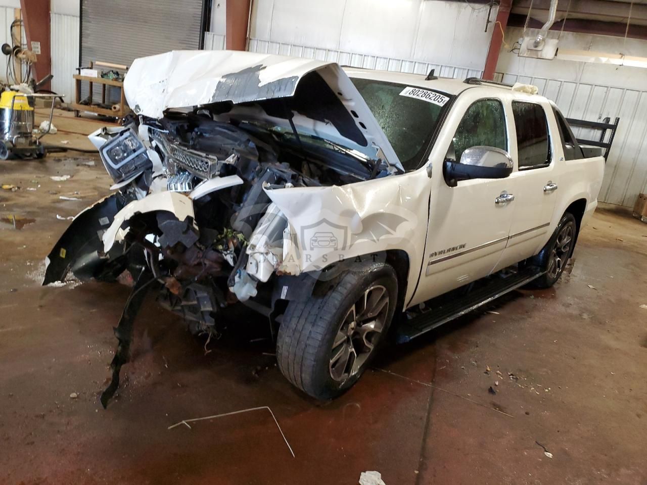 Chevrolet Avalanche LTZ 5.3L 8 2010