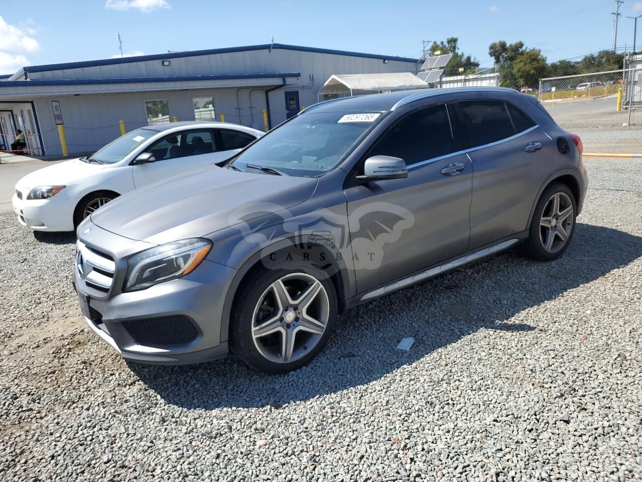 Mercedes-Benz GLA 250 2.0L 4 2015