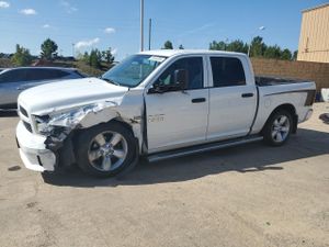 RAM 1500 ST 5.7L 8 2014