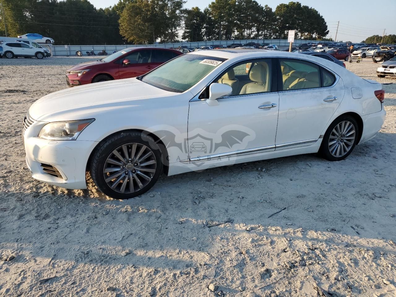 Lexus LS 460 4.6L 8 2013