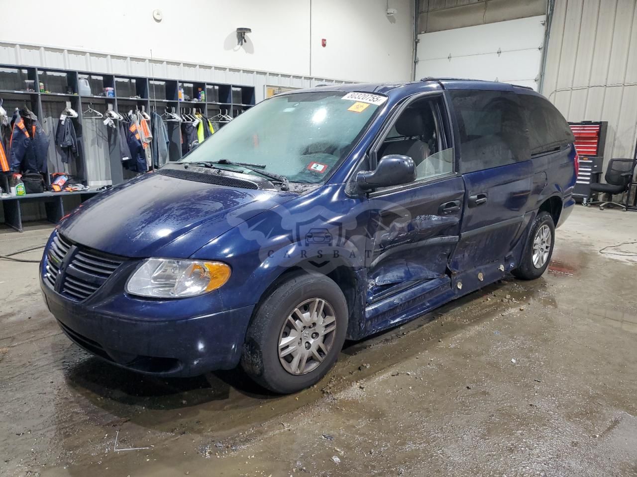 Dodge Grand Caravan (Caravan) SE 3.3L 6 2005