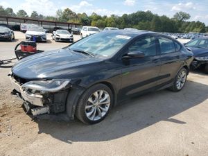 Chrysler 200 S 2.4L 4 2015