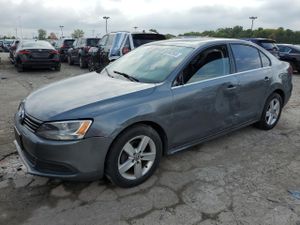 Volkswagen Jetta TDI 2.0L 4 2013