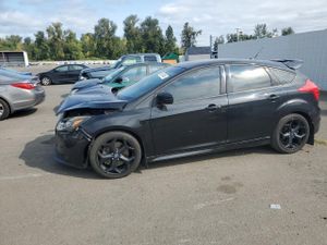 Ford Focus ST 2.0L 4 2013