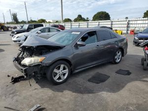 Toyota Camry BASE 2.5L 4 2012