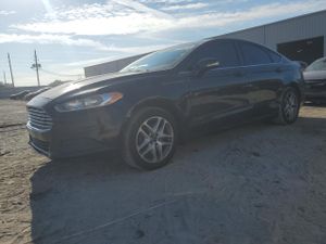 Ford Fusion SE 2.5L 4 2015