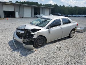 Toyota Corolla BASE 1.8L 4 2010