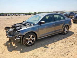 Volkswagen Jetta BASE 2.0L 4 2012