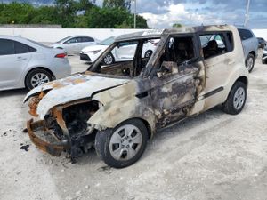 Kia Soul 1.6L 4 2013