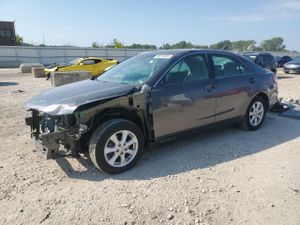 Toyota Camry BASE 2.5L 4 2011