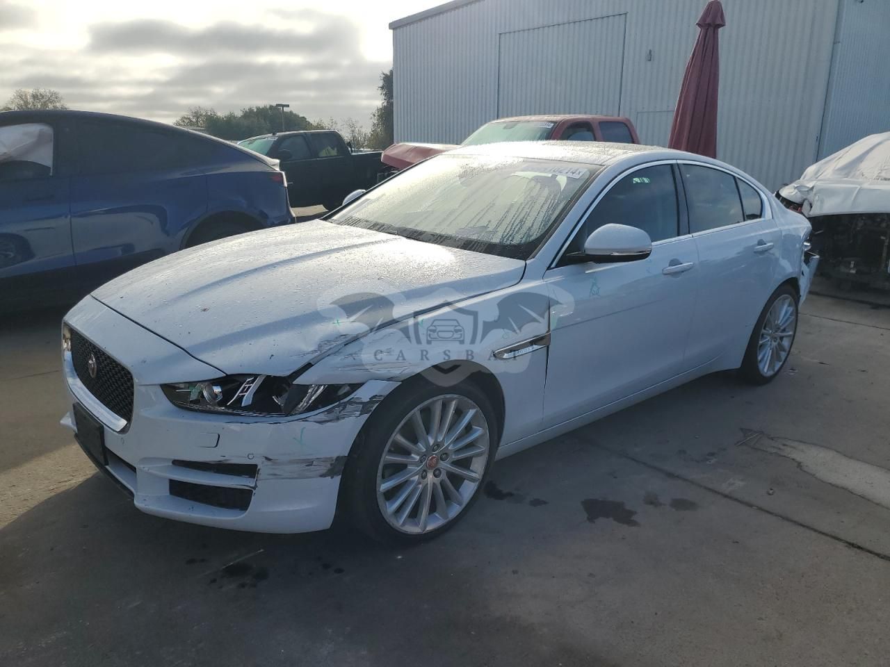 Jaguar XE PORTFOLIO LE 3.0L 6 2018