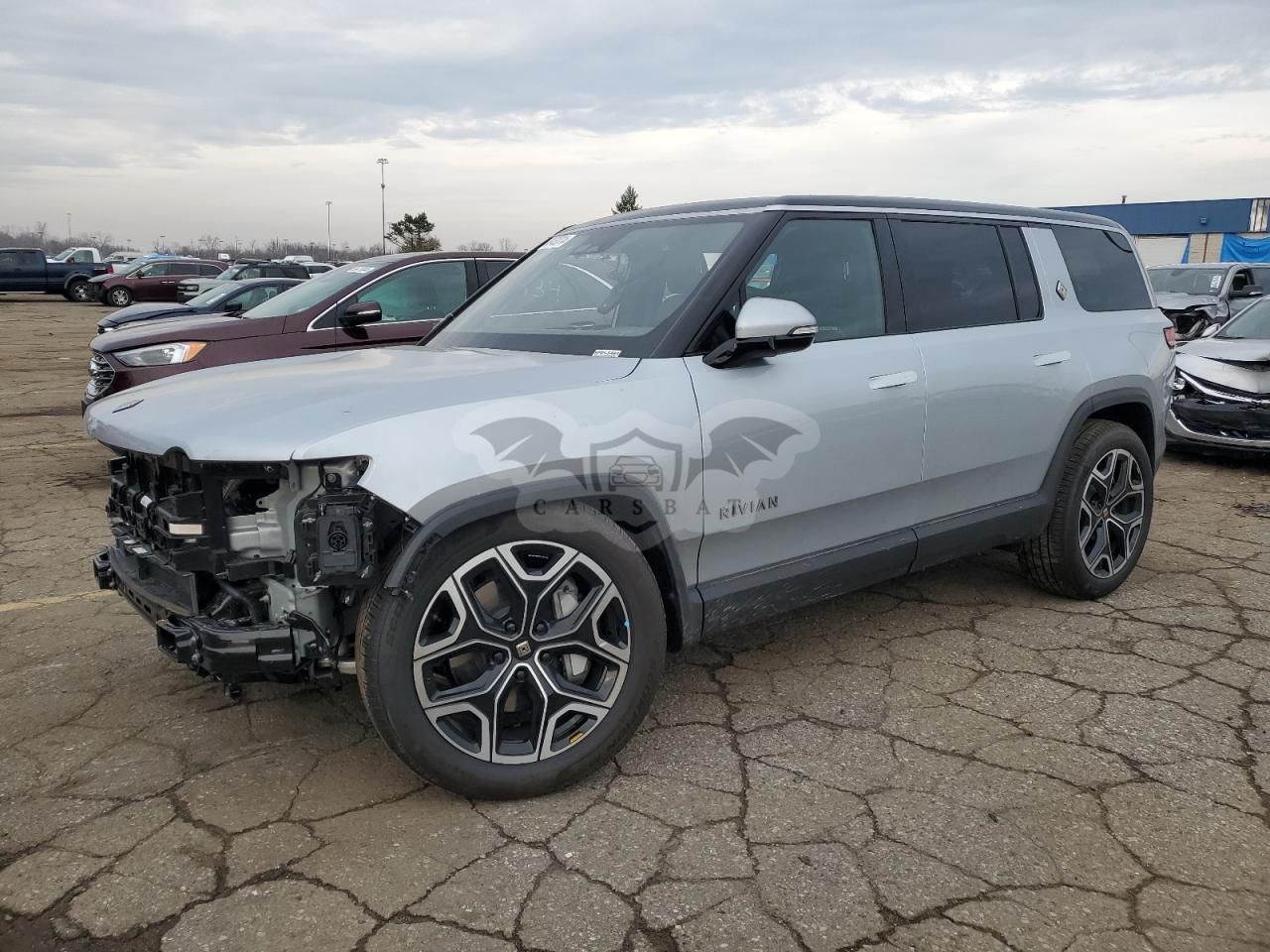 Rivian R1S ADVENTURE 2025