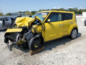 Kia Soul + 2.0L 4 2015