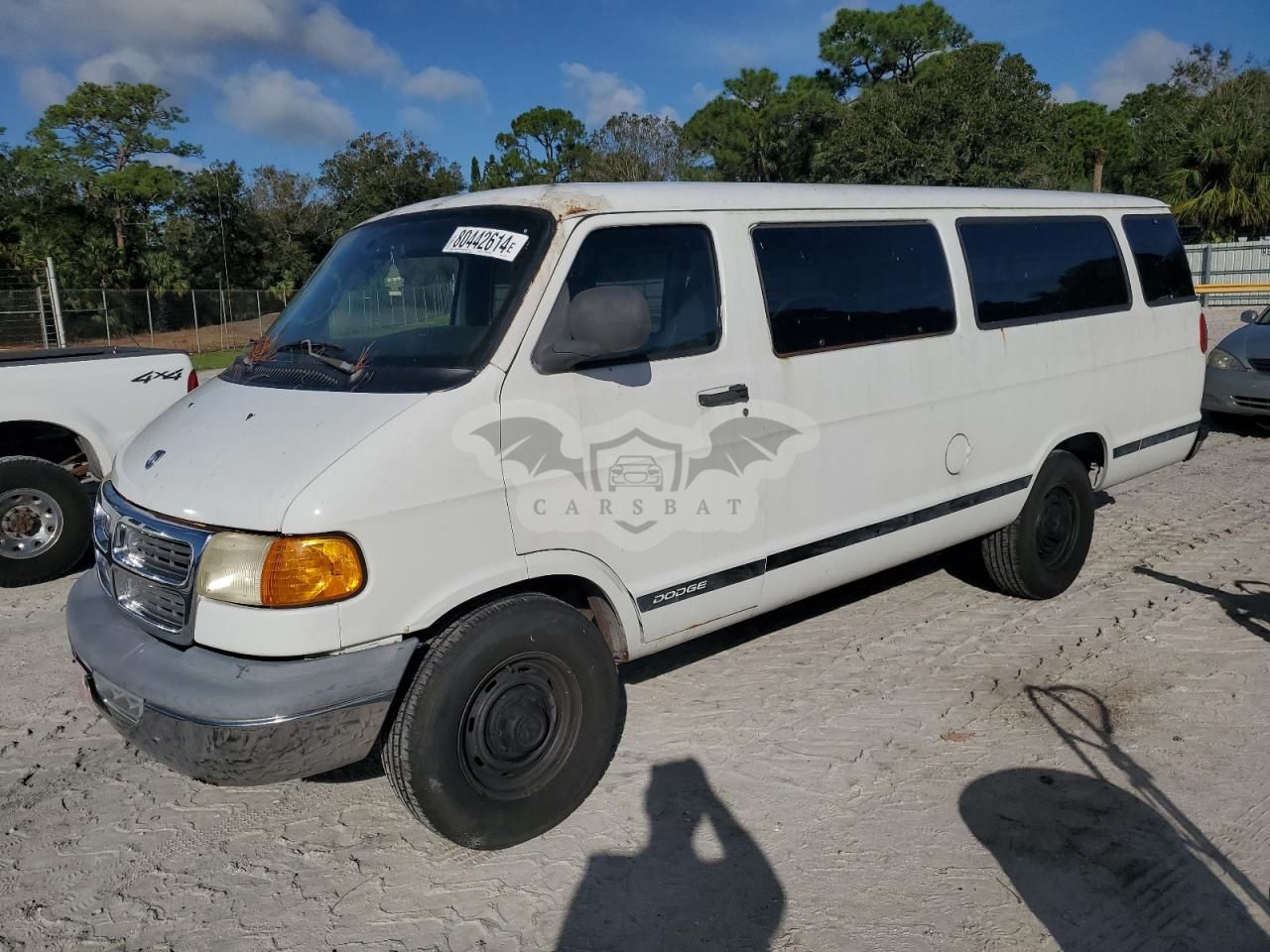 Dodge B-series B3500 5.2L 8 2001