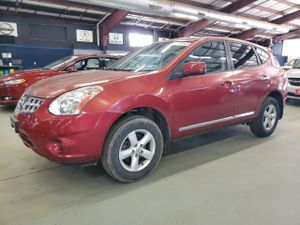 Nissan Rogue S 2.5L 4 2013