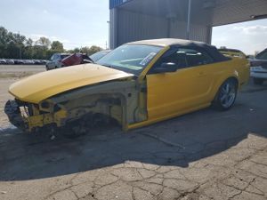 Ford Mustang GT 4.6L 8 2006