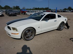 Ford Mustang GT 4.6L 8 2006