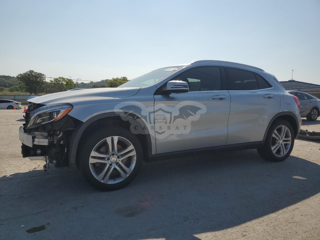 Mercedes-Benz GLA 250 4MATIC 2.0L 4 2015