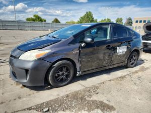Toyota Prius 1.8L 4 2012