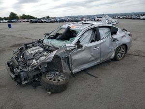 Infiniti Q50 BASE 3.7L 6 2015