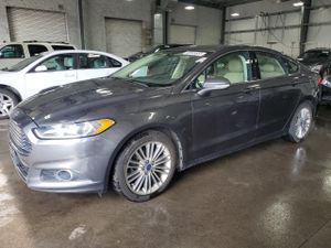 Ford Fusion SE 2.0L 4 2015