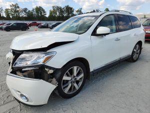 Nissan Pathfinder S 3.5L 6 2015