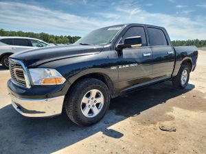 Dodge RAM 5.7L 8 2011