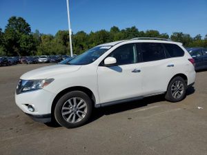 Nissan Pathfinder S 3.5L 6 2013