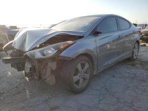 Hyundai Elantra SE 1.8L 4 2015